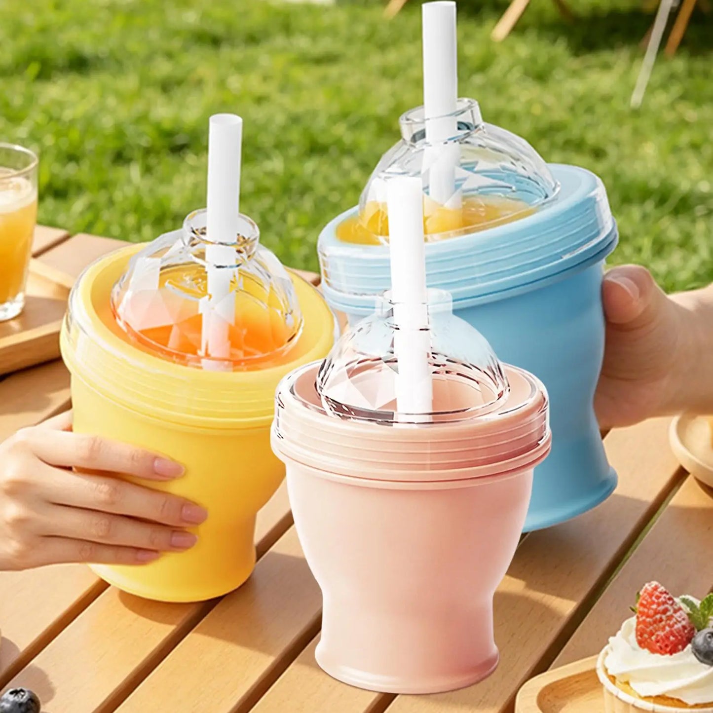 2 in 1 Ice Ball Maker Cup Foldable Leakproof Water Bottle With Straw Lid Silicone Ice Mold Portable